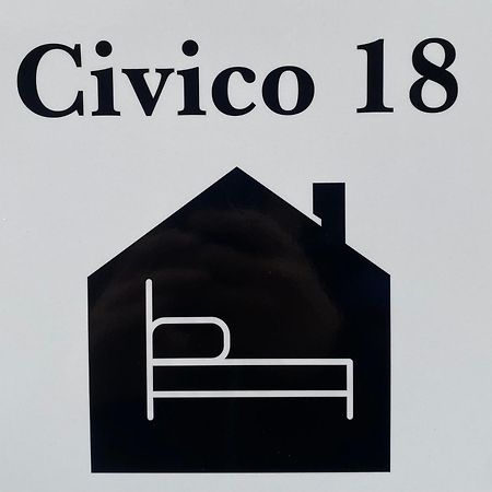 Civico 18 Bed & Breakfast Басано дел Грапа Екстериор снимка